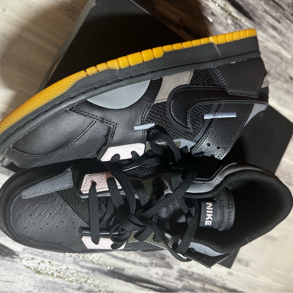 Nike Dunk Low Scrap Black Gum